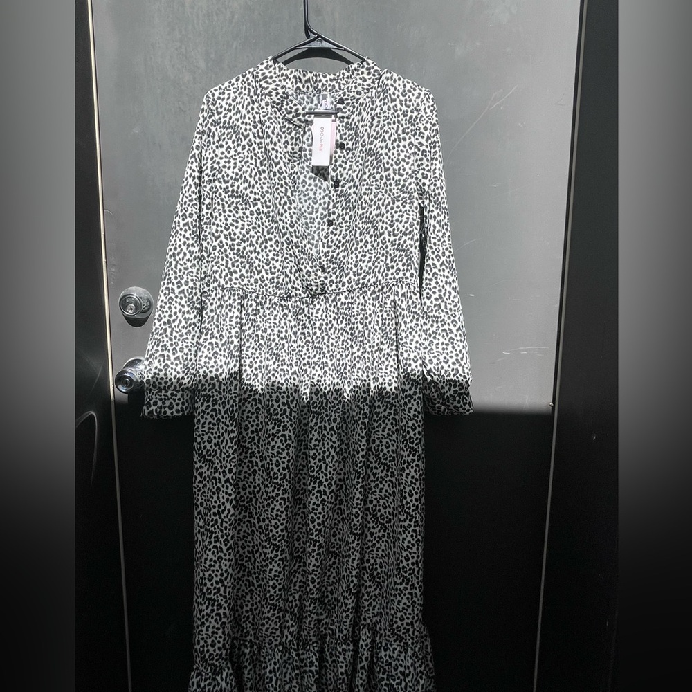 NWT Boutique Cheetah Maxi Dress